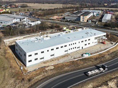 3 nové haly vo výstavbe – autoservis, sklad a záhradníctvo (2026)