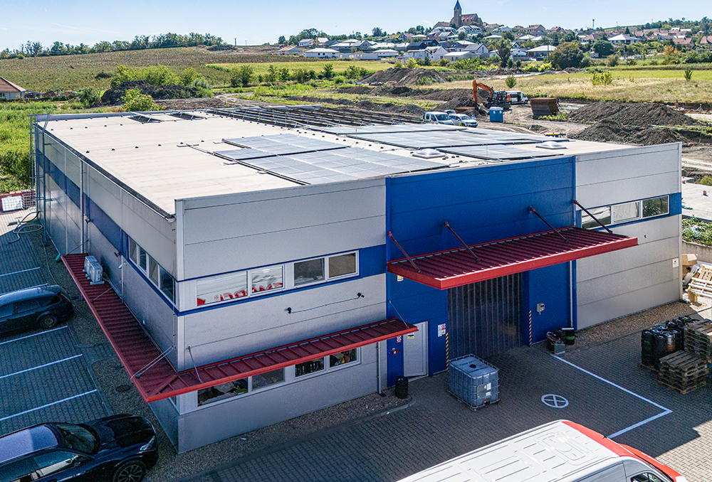 Skladová hala VINNÉ SKLEPY ZAJEČÍ